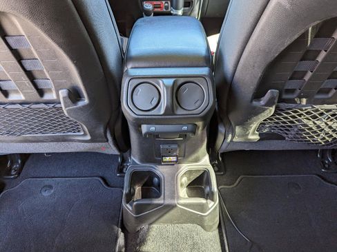 Used 2021 Jeep Gladiator Mojave image 39