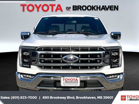 Used 2023 Ford F150 Lariat w/ Equipment Group 502A High AWD/4WD image 3