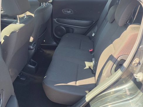 Used 2016 Honda HR-V LX image 13