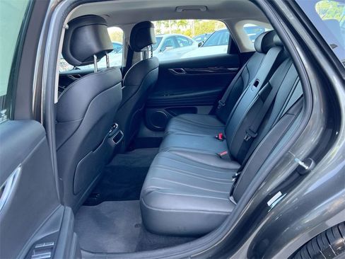 Used 2023 Genesis G80 2.5T image 18