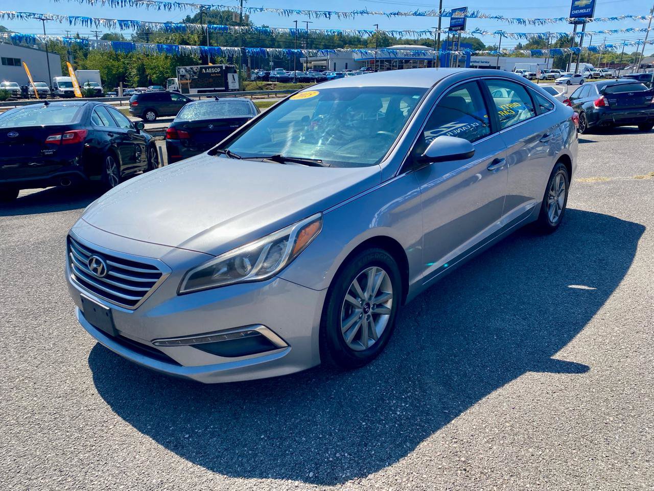 Used 2015 Hyundai Sonata SE FWD image 3