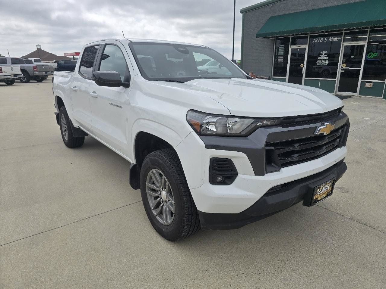Used 2023 Chevrolet Colorado LT w/ LT Convenience Package II AWD/4WD image 8