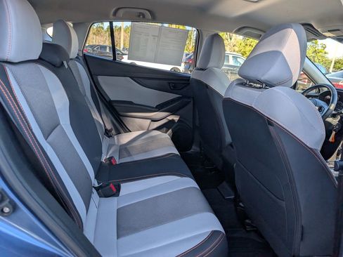 Used 2018 Subaru Crosstrek 2.0i Premium image 18