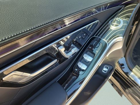 Certified 2025 Mercedes-Benz S 580 4MATIC Sedan image 14