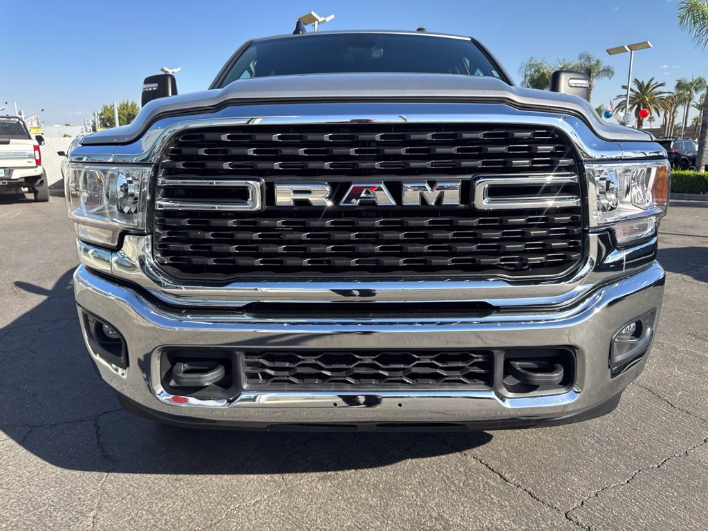 Used 2024 RAM 2500 Big Horn AWD/4WD image 6