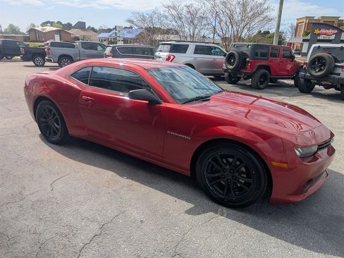 Used 2015 Chevrolet Camaro LT image 3