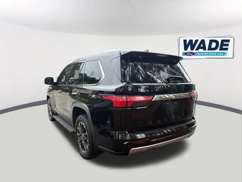 Used 2024 Toyota Sequoia Limited w/ Tow Technology Package RWD image 7