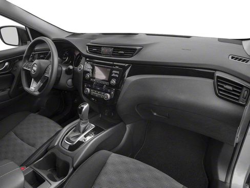 Used 2017 Nissan Rogue Sport SV w/ SV Premium Package AWD/4WD image 11
