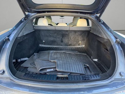 Used 2022 Tesla Model S image 11