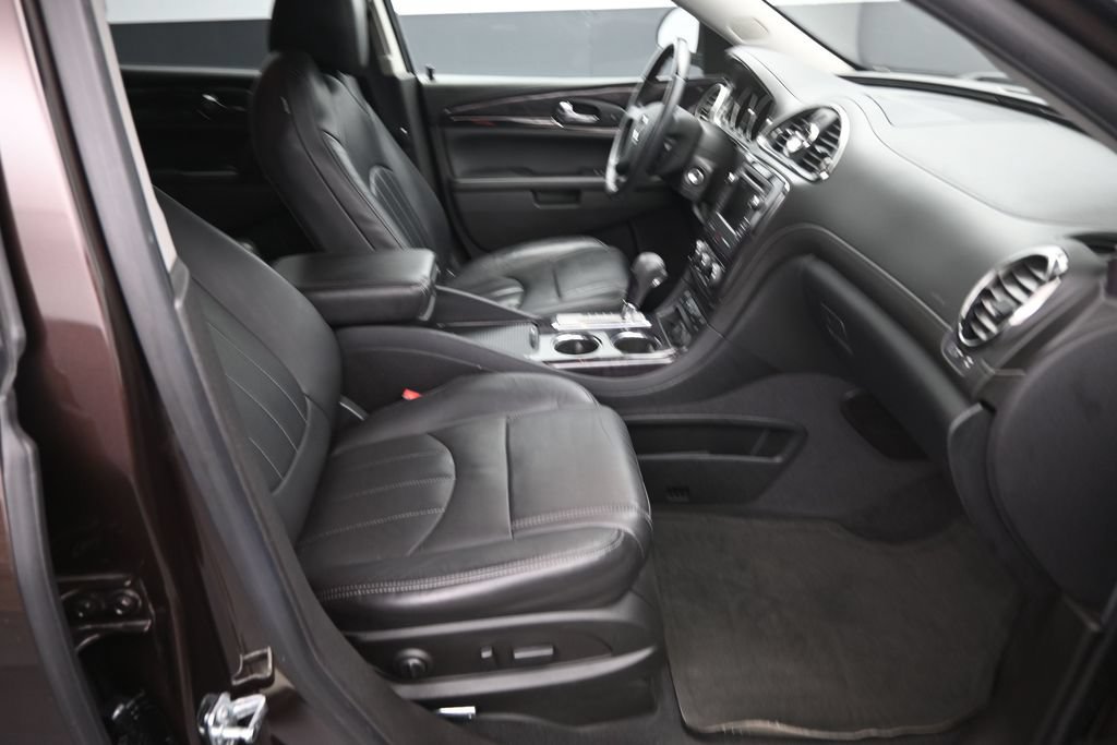 Used 2016 Buick Enclave Leather FWD image 11