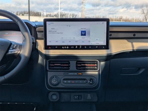 New 2026 Ford Maverick Lariat w/ 4K Tow Package image 13