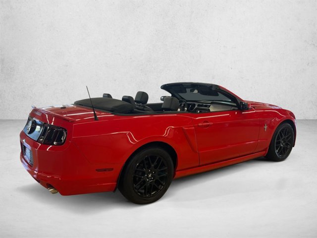 Used 2014 Ford Mustang Premium w/ Equipment Group 202A RWD image 5