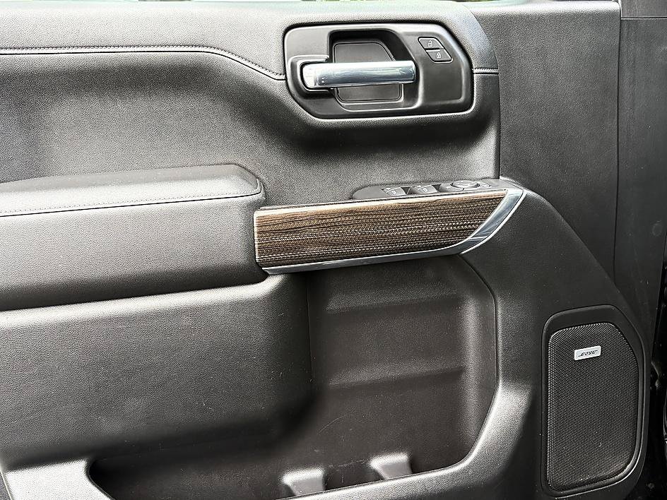 Used 2021 Chevrolet Silverado 1500 LT Trail Boss w/ Convenience Package II AWD/4WD image 16