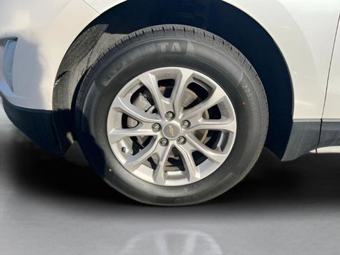 Used 2021 Chevrolet Equinox LT image 19