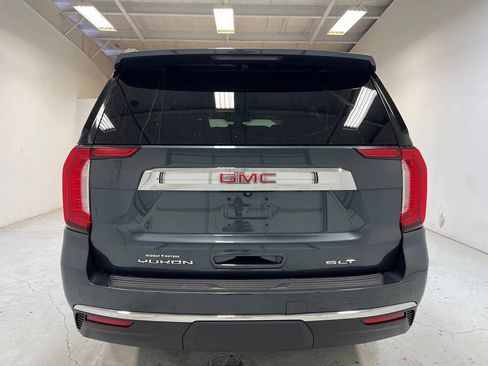 Used 2021 GMC Yukon SLT w/ SLT Luxury Package AWD/4WD image 10