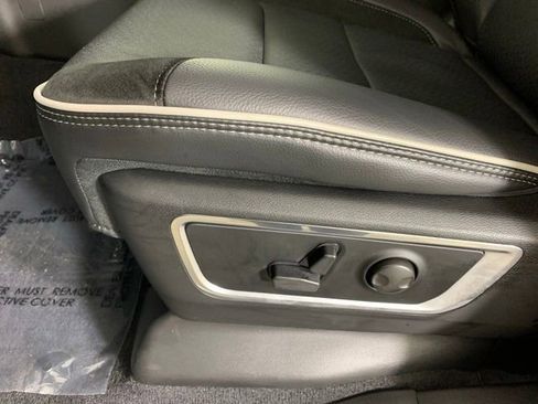 New 2026 RAM 1500 Laramie image 13