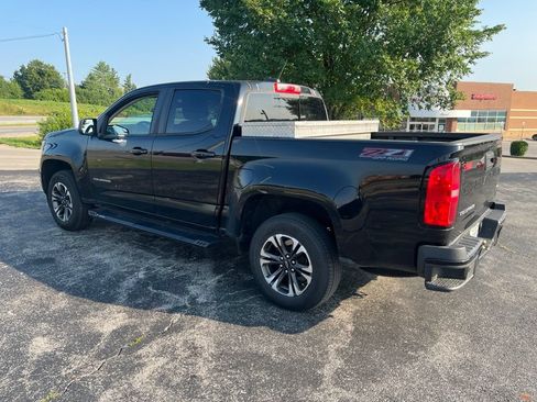 Used 2021 Chevrolet Colorado Z71 AWD/4WD image 4