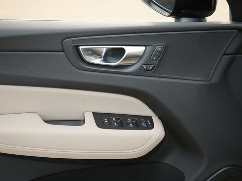 New 2026 Volvo XC60 B5 Plus w/ Protection Package Premier image 12