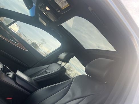 Used 2017 Lincoln MKX Reserve w/ Lincoln MKX Climate Package image 33