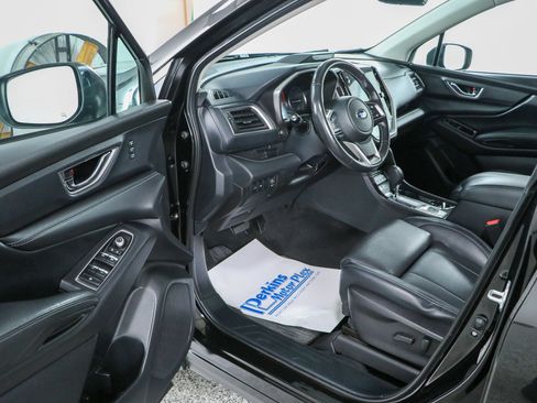 Used 2023 Subaru Ascent Limited AWD/4WD image 3