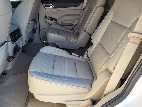 Used 2020 GMC Yukon Denali w/ Denali Ultimate Package image 23