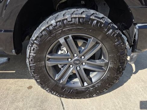 Used 2022 Ford F150 XLT w/ Equipment Group 302A High image 14