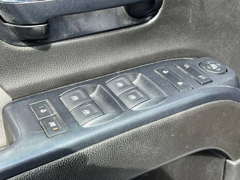 Used 2015 Chevrolet Silverado 2500 W/T w/ WT Convenience Package AWD/4WD image 22