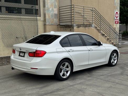 Used 2013 BMW 320i xDrive Sedan image 34