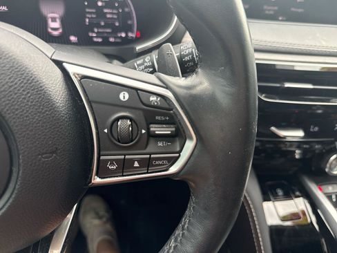 Used 2022 Acura MDX SH-AWD w/ Advance Package image 29