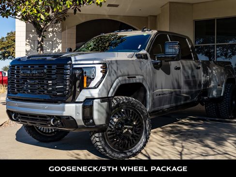 Used 2026 GMC Sierra 3500 Denali Ultimate image 5