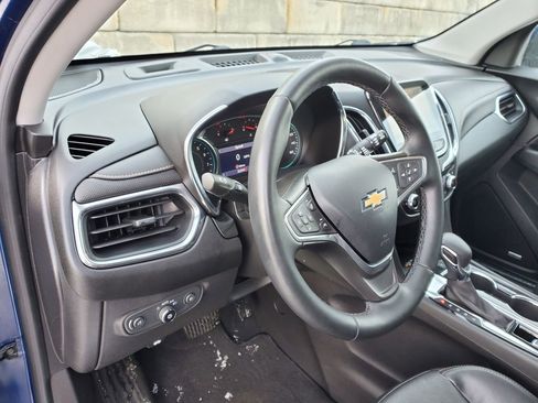 Used 2023 Chevrolet Equinox Premier image 22