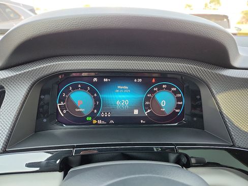 New 2026 Volkswagen Atlas Cross Sport SEL Premium R-Line image 17