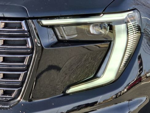 New 2026 GMC Acadia Denali Ultimate w/ LPO, Floor Liner Package image 41