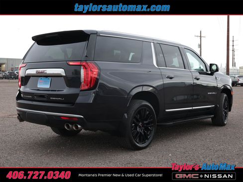 Used 2023 GMC Yukon XL Denali w/ Max Trailering Package AWD/4WD image 4