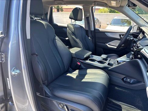 Used 2023 Acura MDX FWD image 10