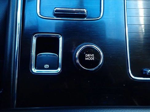 Used 2023 Lincoln Aviator Reserve image 24