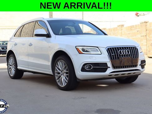 Used 2017 Audi Q5 2.0T Premium Plus w/ Technology Package AWD/4WD image 1