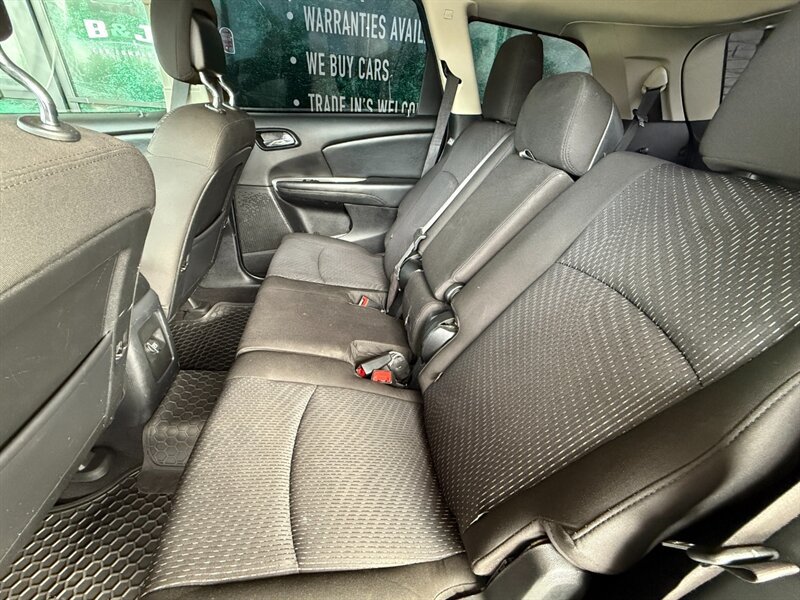 Used 2019 Dodge Journey SE w/ Premium Group FWD image 25