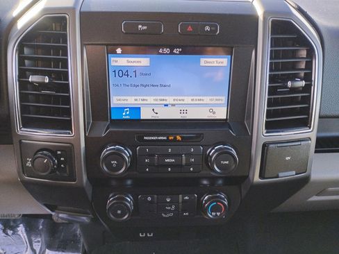 Used 2019 Ford F150 XLT image 18