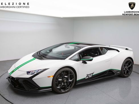 Used 2023 Lamborghini Huracan Tecnica image 11