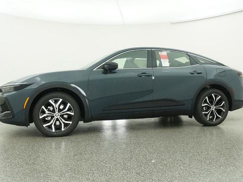 New 2026 Toyota Crown XLE image 8