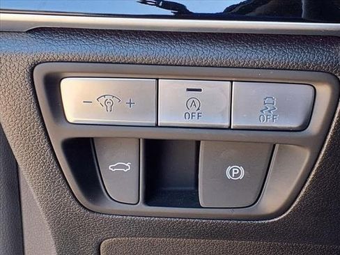 Used 2024 Genesis G80 2.5T image 16