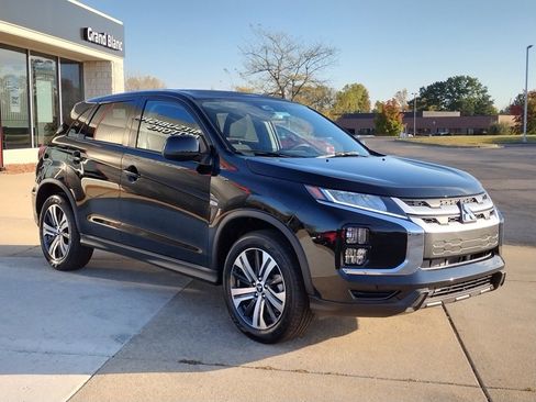 New 2025 Mitsubishi Outlander Sport ES image 12