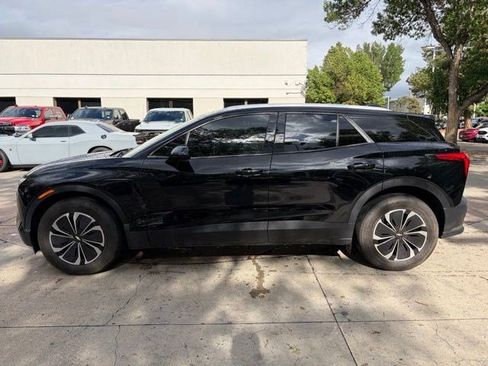 Used 2024 Chevrolet Blazer EV LT AWD/4WD image 2