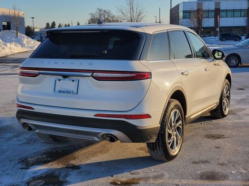 Certified 2024 Lincoln Corsair AWD w/ Equipment Group 101A image 4