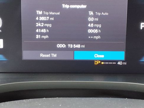 Used 2022 Volvo XC60 B5 Momentum w/ Advanced Package image 24