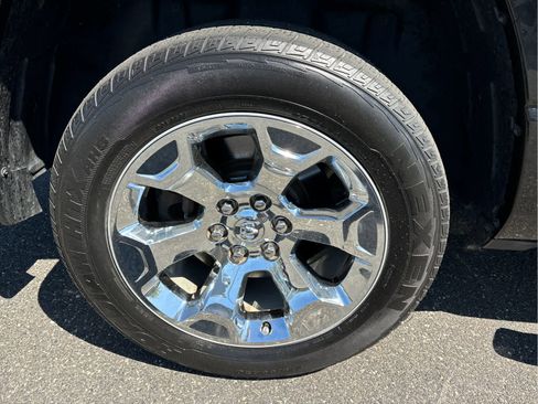 Used 2023 RAM 1500 Big Horn AWD/4WD image 23