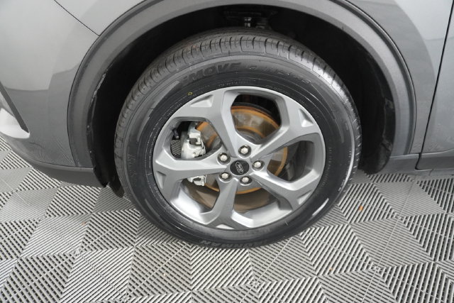 Used 2025 Ford Escape ST-Line FWD image 16