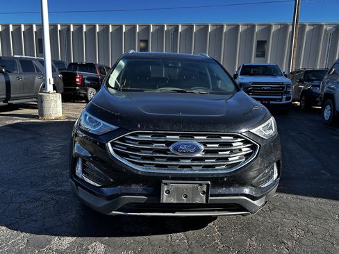 Used 2019 Ford Edge Titanium image 8