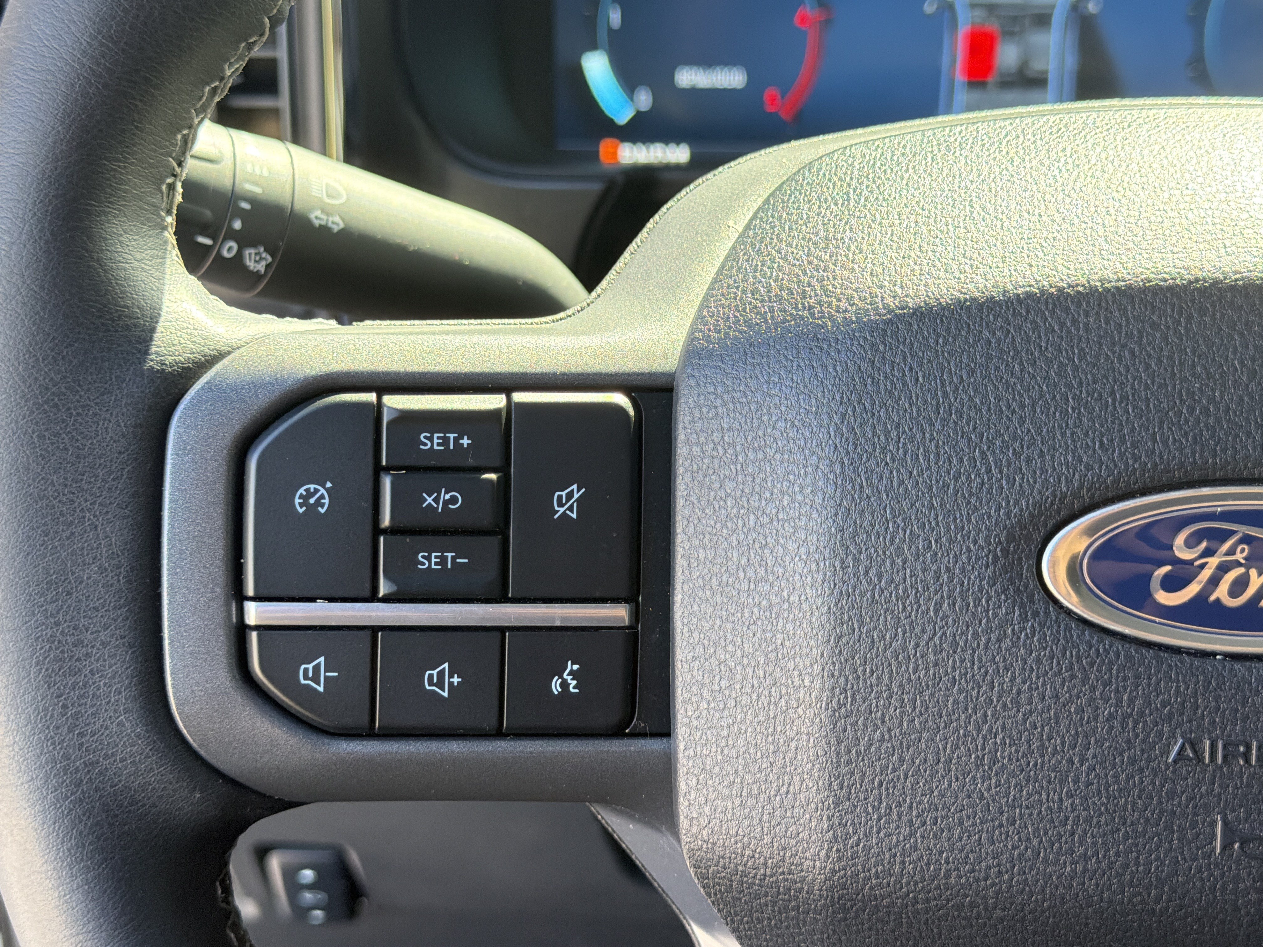 Used 2026 Ford F250 Lariat AWD/4WD image 32